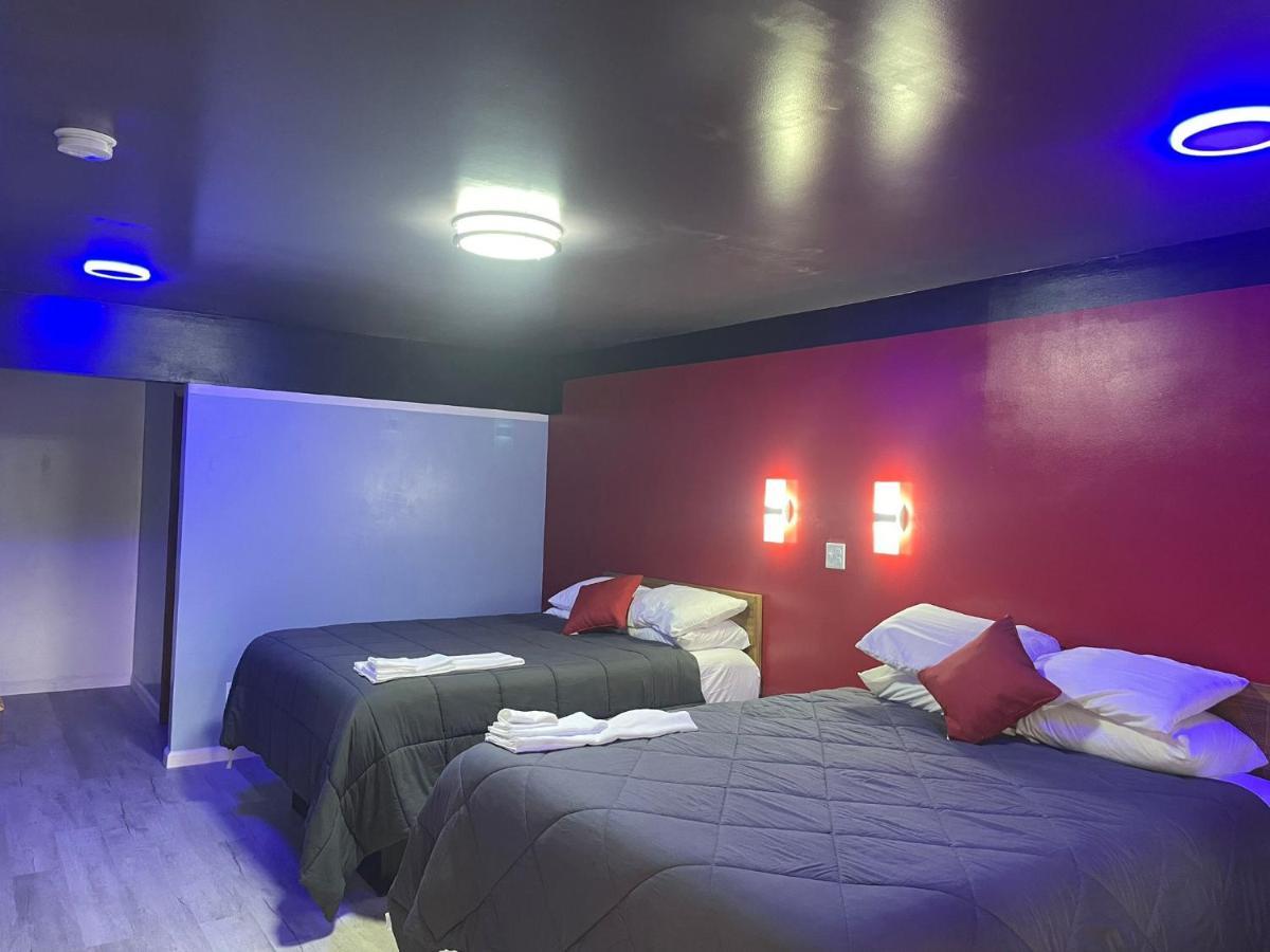 Pine Valley Motel Spruce Pine ภายนอก รูปภาพ